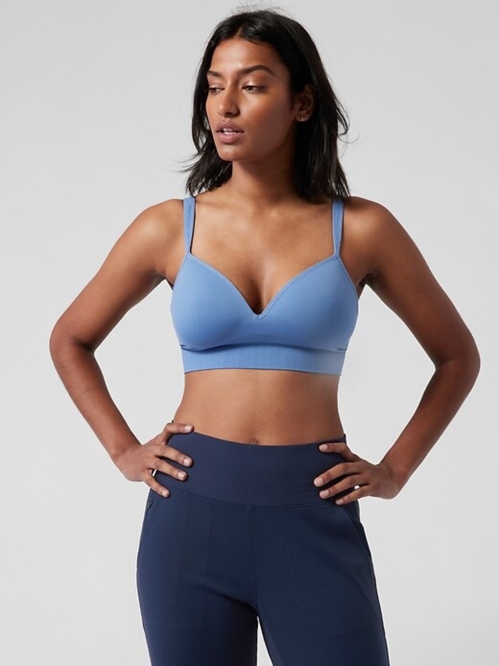 Athleta Embrace Wireless Sports Bra Women S Blue Light Impact Adjustable